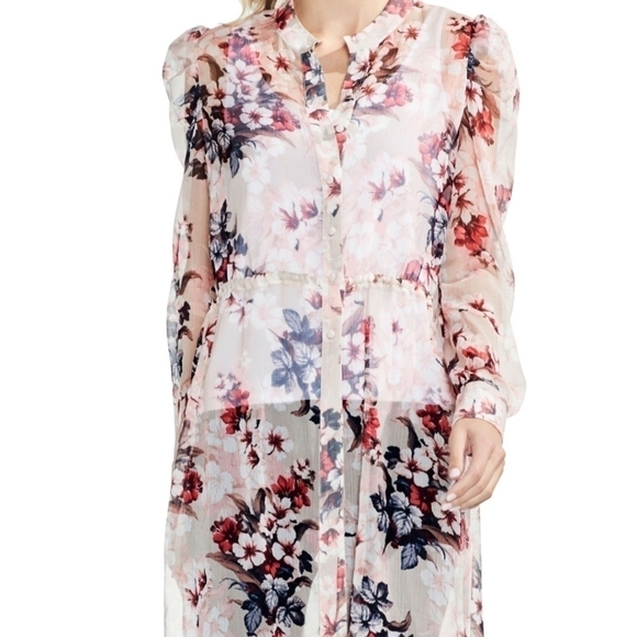 Vince Camuto - Picture 1 of 6